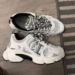 Dior Sneakers